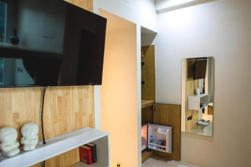 TV a/nebo společenská místnost v ubytování BoB Hostel บ็อบโฮสเทล