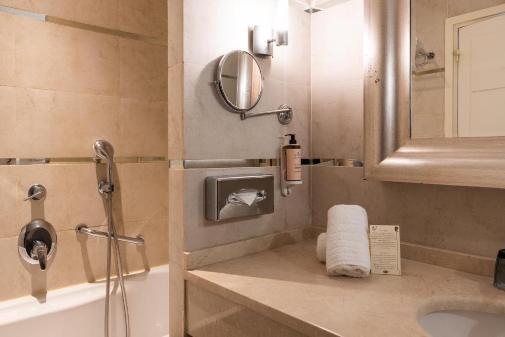 Hotel Renoir - Resim 28