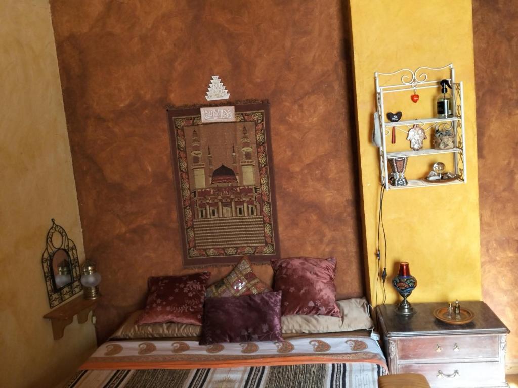 Postel nebo postele na pokoji v ubytování Hosting Maison La Place