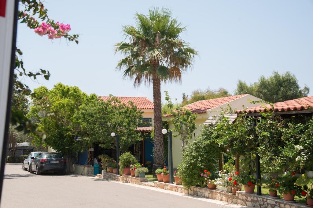 Zahrada ubytování Fournia Village