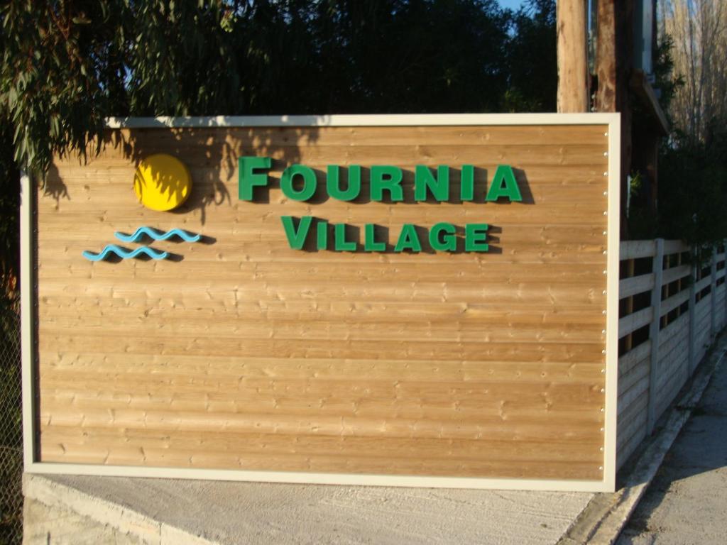 Certifikát, hodnocení, plakát nebo jiný dokument vystavený v ubytování Fournia Village