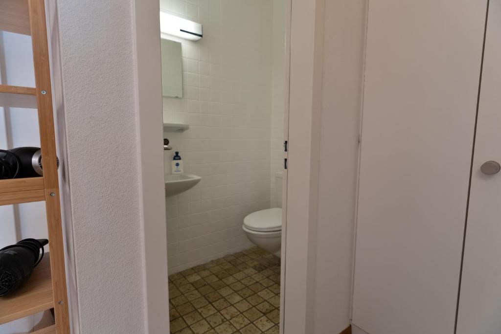 Penthouse Rooftop Loft, 190sq, Panorama Terrace, 1min to Main Station- 5min to City - Resim 43