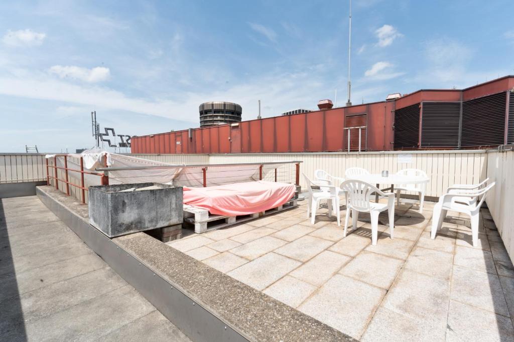Penthouse Rooftop Loft, 190sq, Panorama Terrace, 1min to Main Station- 5min to City - Resim 30