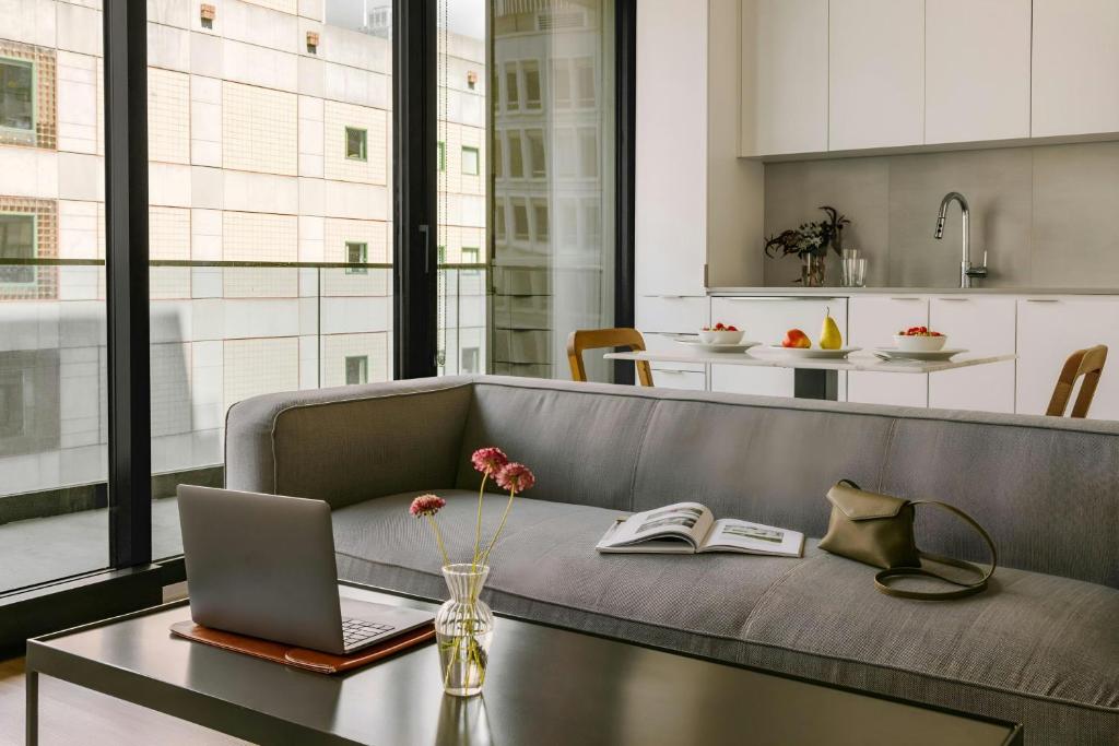 Sonder by Marriott Bonvoy Maisonneuve Apartments Downtown - Resim 16