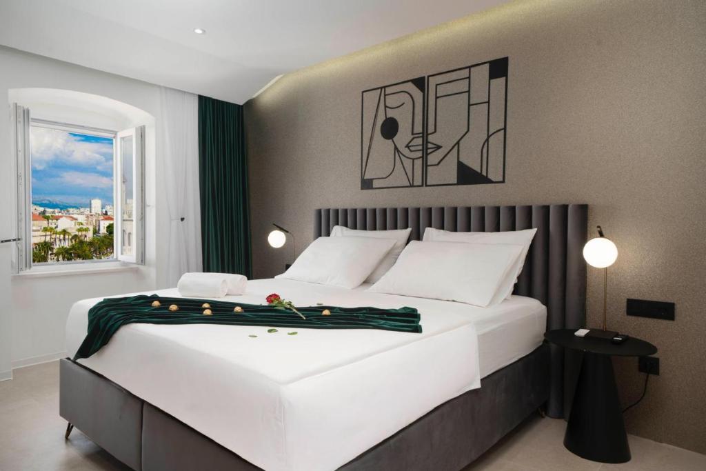 Patricia & Gemini Luxury Rooms