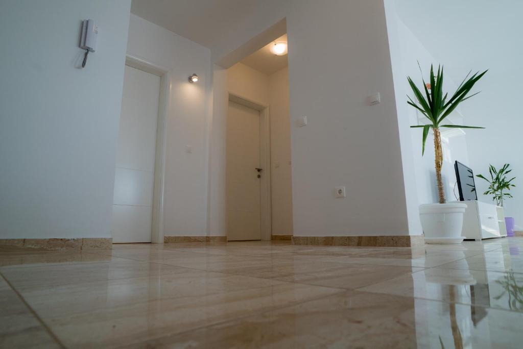 Fotografie z fotogalerie ubytování Apartmani Ružica v destinaci Makarska