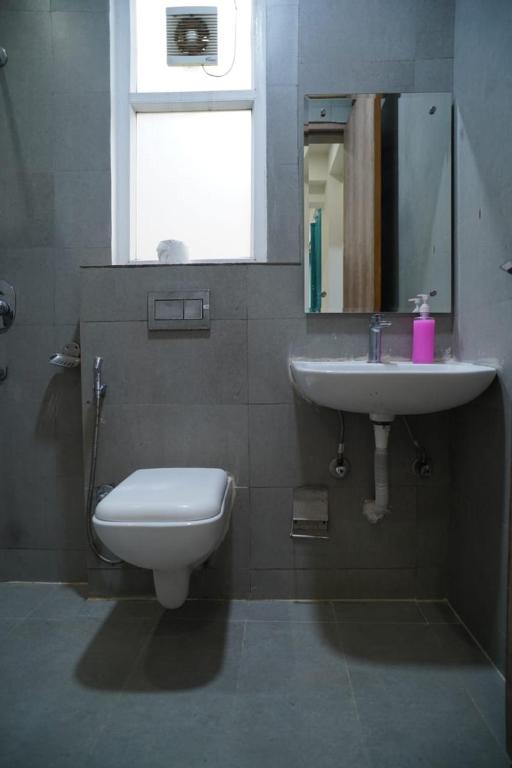 Koupelna v ubytování Akshay corporate hotel