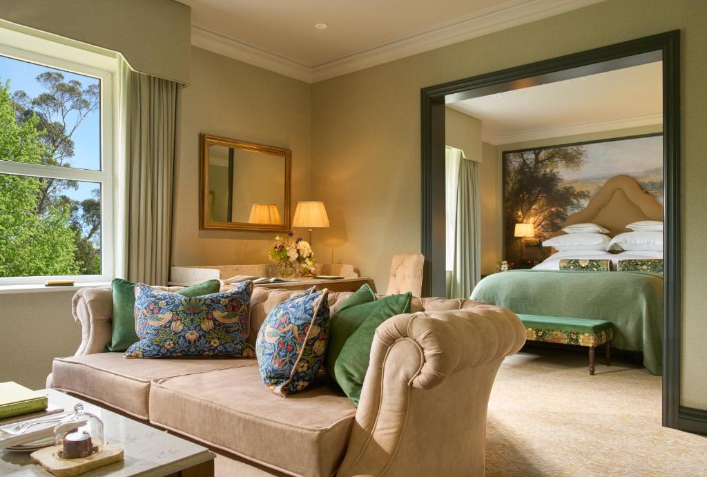 
Deluxe Double Double Guest Room 
