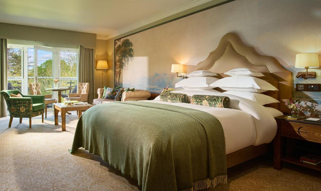 
Deluxe King Guest Room 
