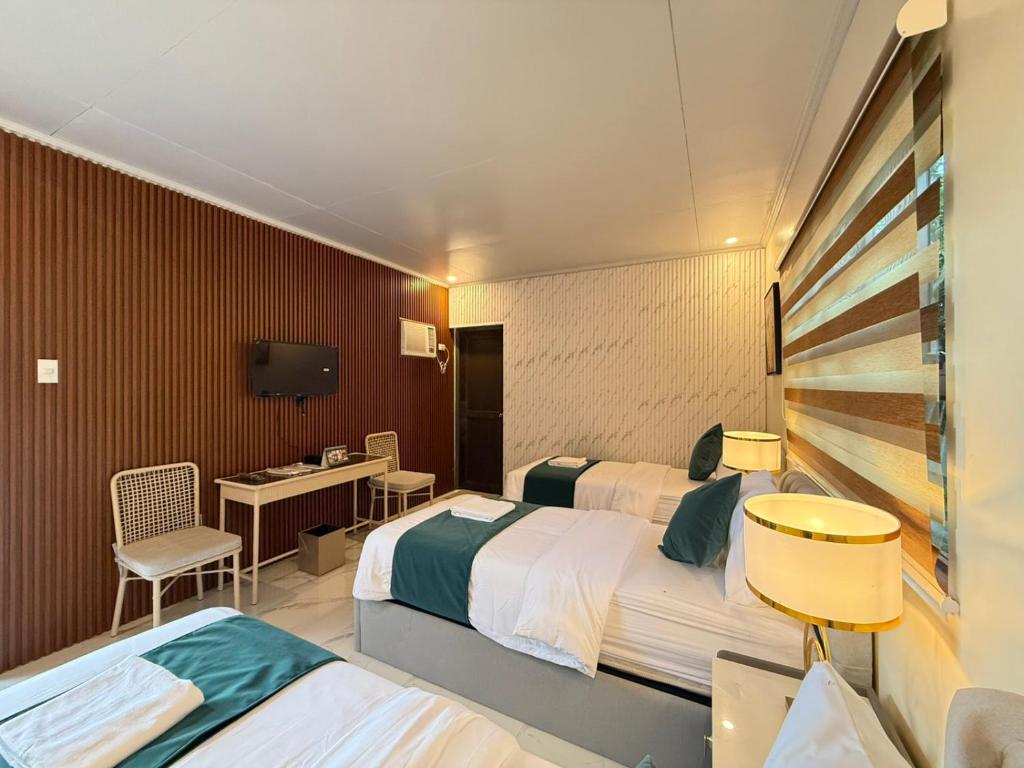 Solano Hotel & Resort Rosario, Baybayin (updated prices 2026)