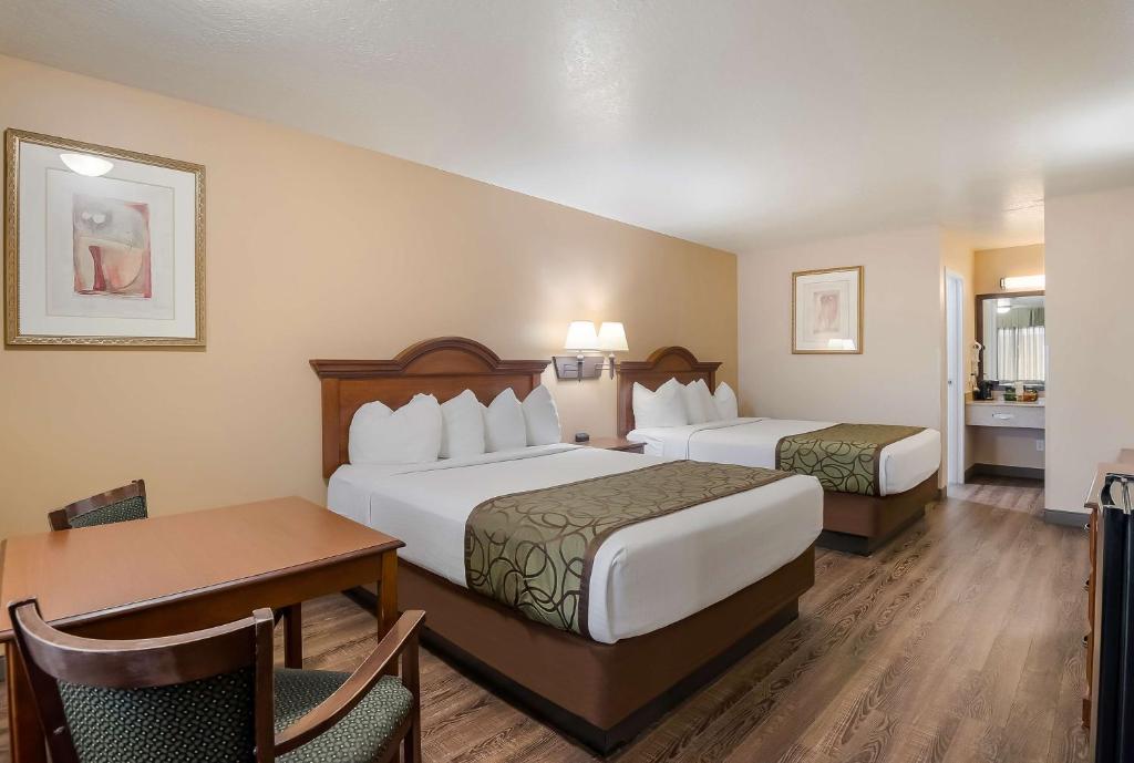 SureStay Hotel by Best Western Fernley photo
