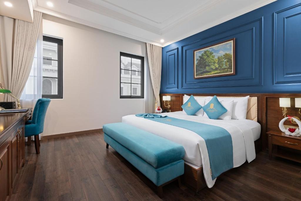 Grand Fleuve Boutique - 9