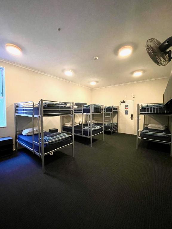 
Single Bed in Mixed Dormitory Room with Shared Bathroom (8 Adults) 
