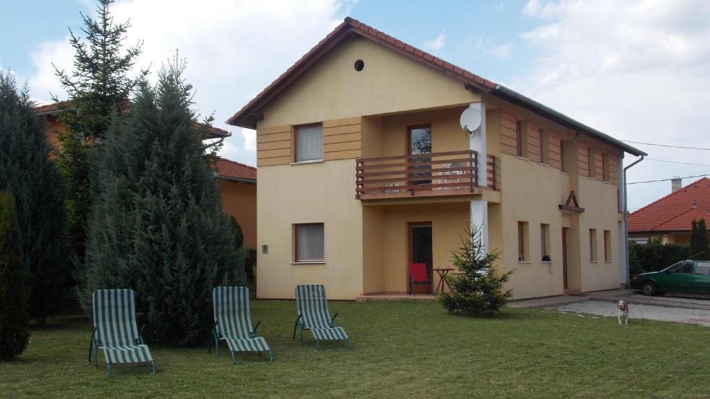 Budova, v ktorej sa apartmán nachádza