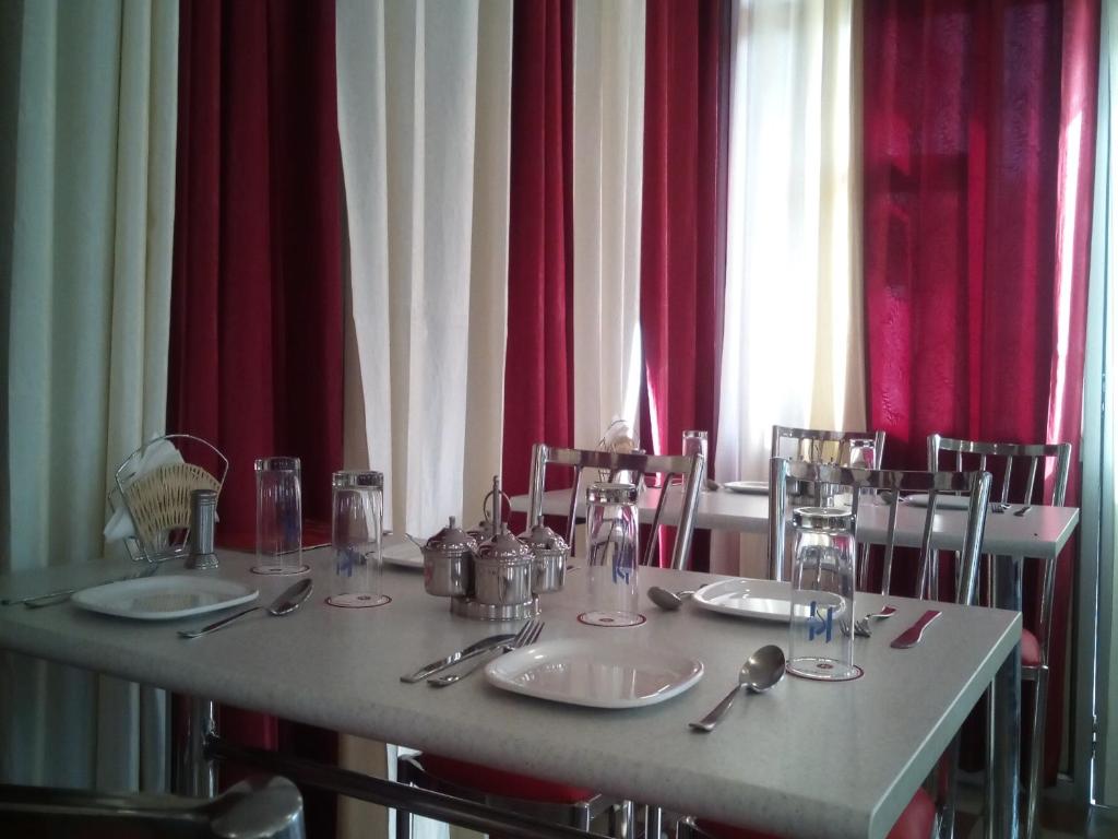 Restaurace v ubytování Hotel Krishna Ji