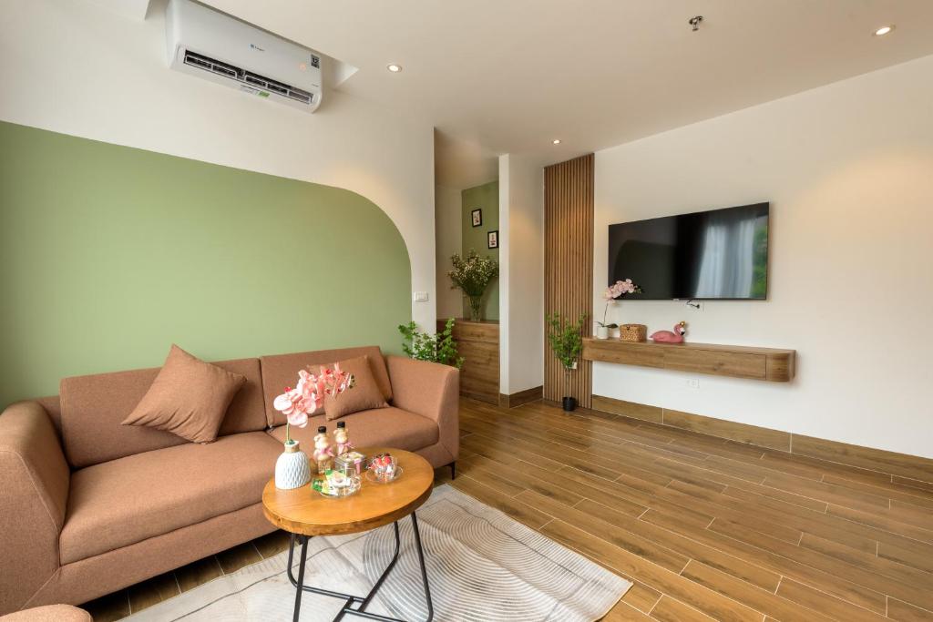 TV o dispositivi per l'intrattenimento presso Crescendo Limitless Style