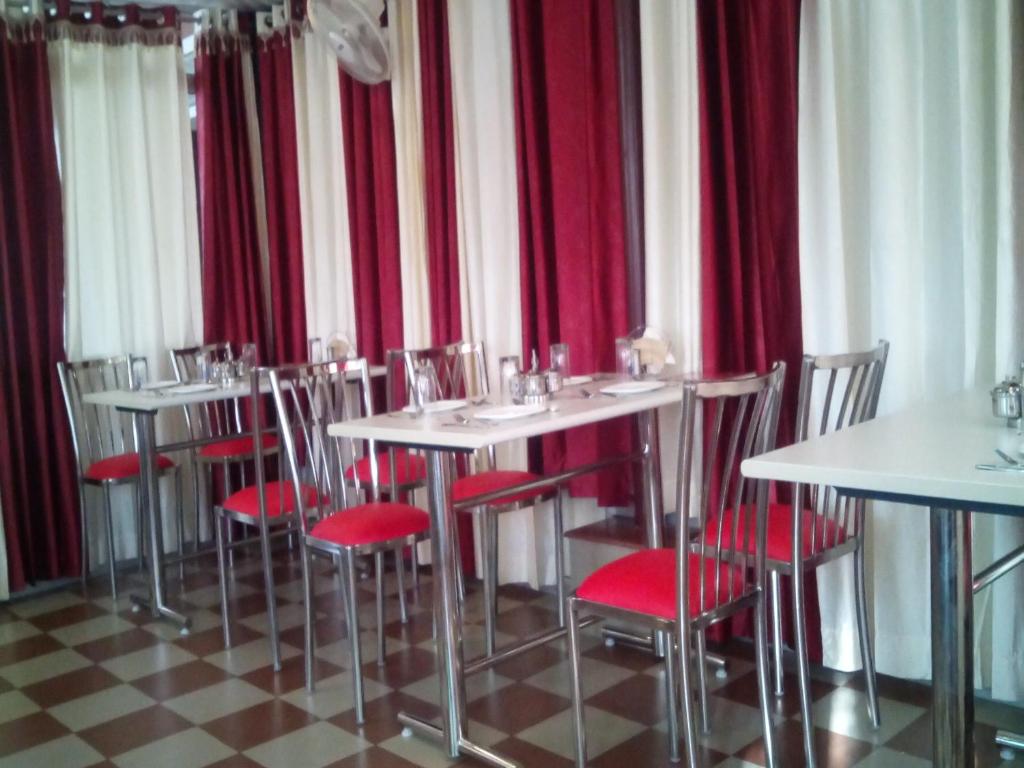 Restaurace v ubytování Hotel Krishna Ji