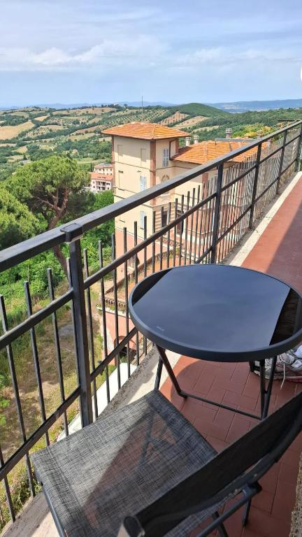 Balkón nebo terasa v ubytování Spacious apartment in Manciano with view