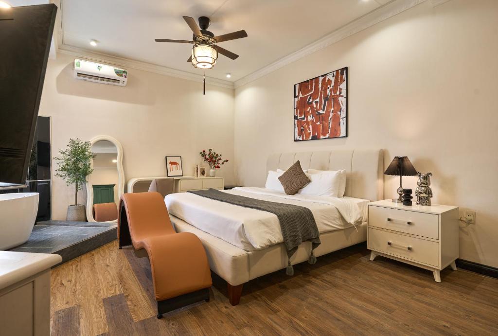 Giường trong phòng chung tại Cloud Passion Airport Hotel