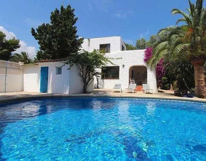 Bazén v ubytování Casa Flechazo nebo v jeho okolí