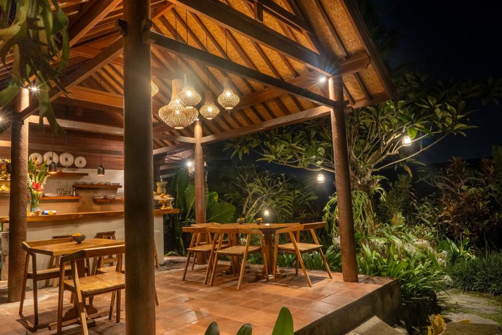 Zahrada ubytování Mahadana Ubud
