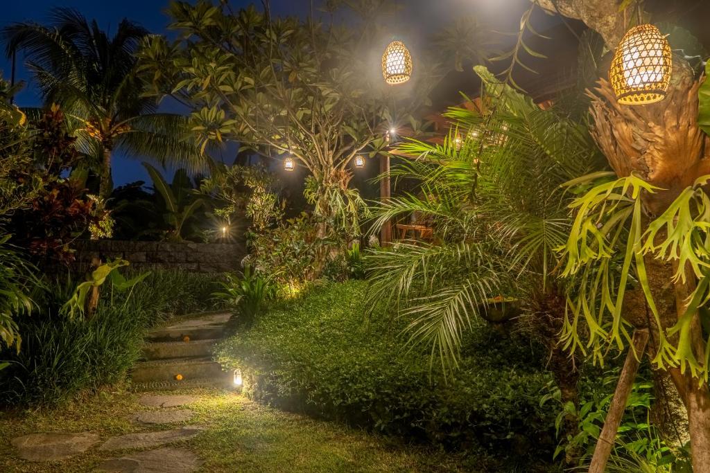 Zahrada ubytování Mahadana Ubud