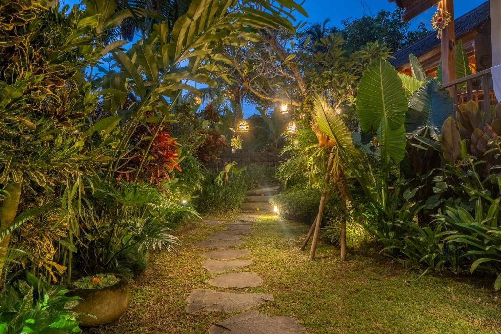 Zahrada ubytování Mahadana Ubud