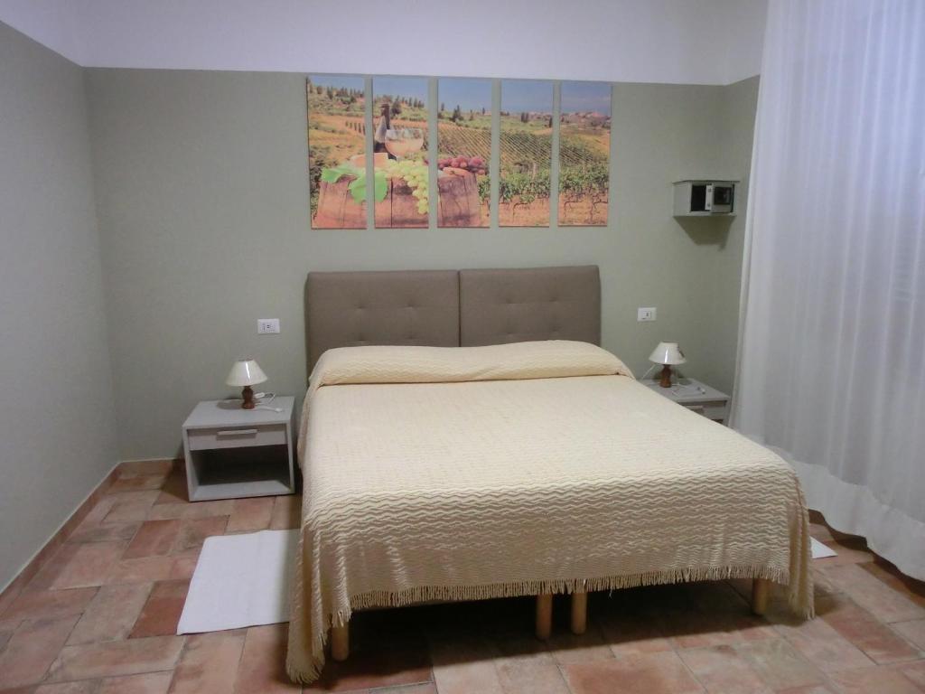 Agriturismo La Pietriccia - Driepersoonskamer Met Terras