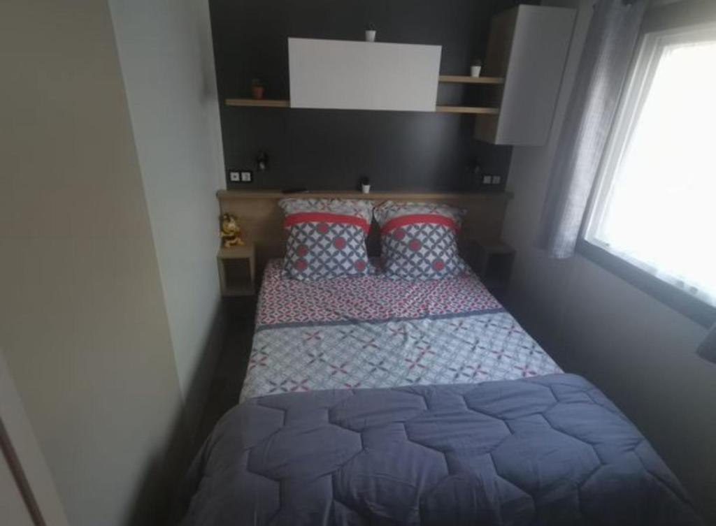 Photo de la galerie de l'établissement Mobil-Home 6 places climatisé avec WIFI, à Lattes