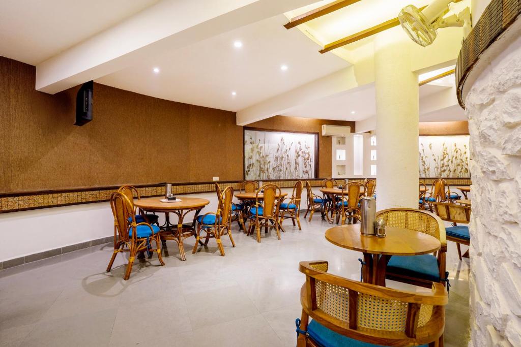 Restaurace v ubytování Treebo Niraali Executive, Hinjewadi