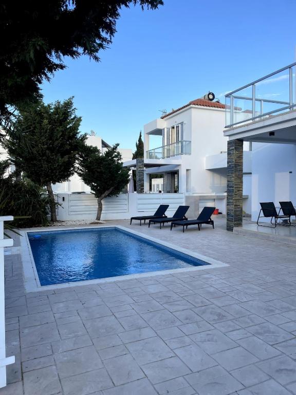 Private Summer Beach House