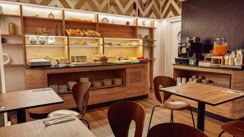 Petit Palace Chueca - Resim 24