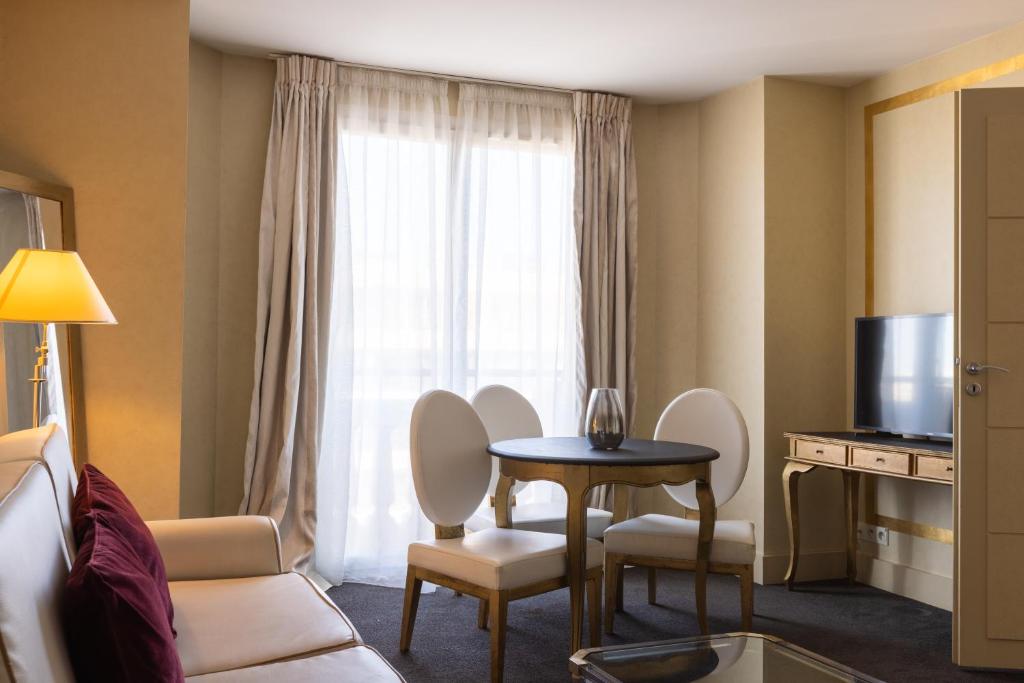 Hotel Renoir - Resim 19