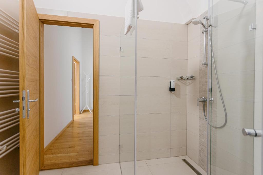 Koupelna v ubytování Hotel Benedict