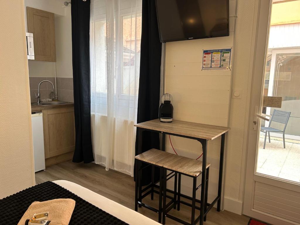 Hôtel et Appart 'hôtel Chez Gino ETAPLES-Le Touquet - Error