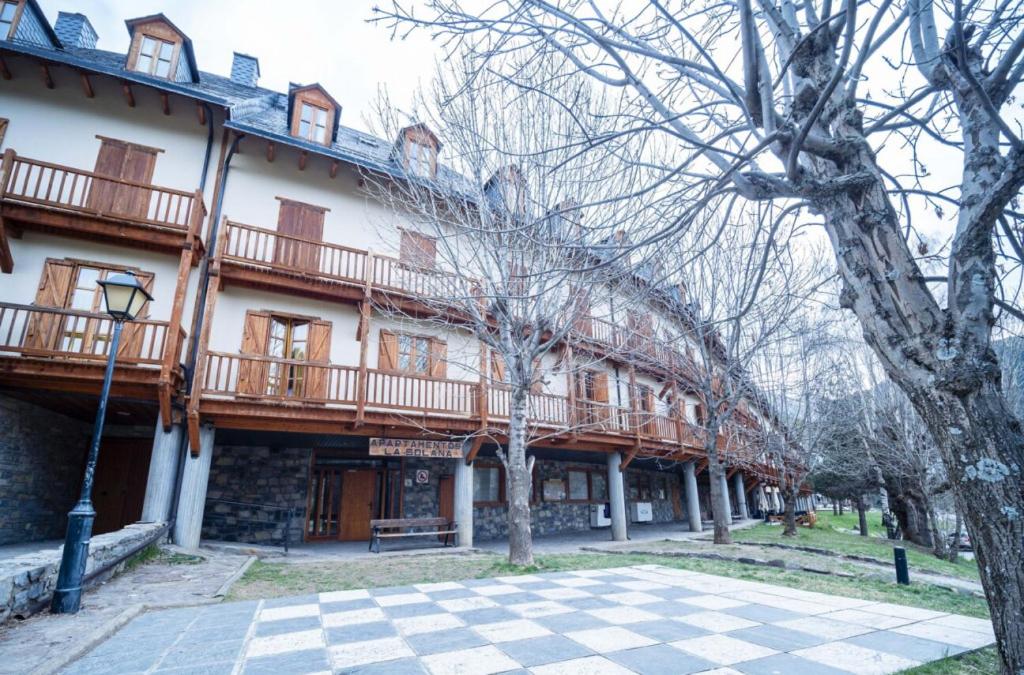 Budova, v ktorej sa apartmán nachádza