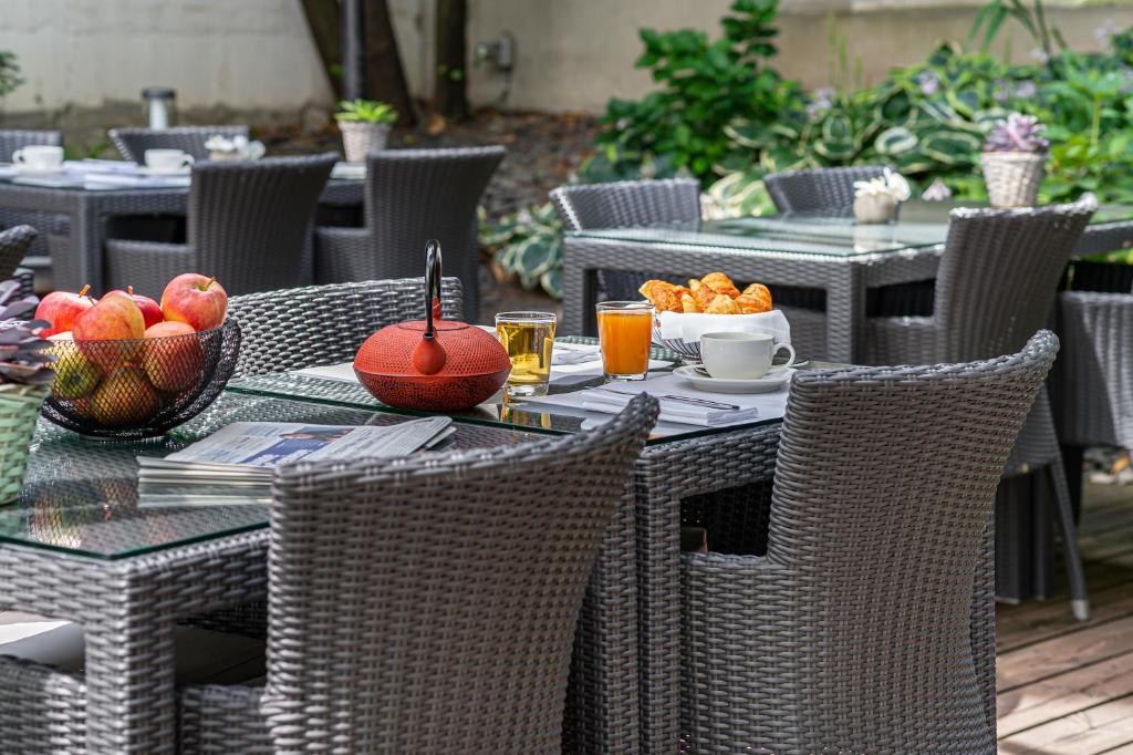 Jade Manotel - Resim 26