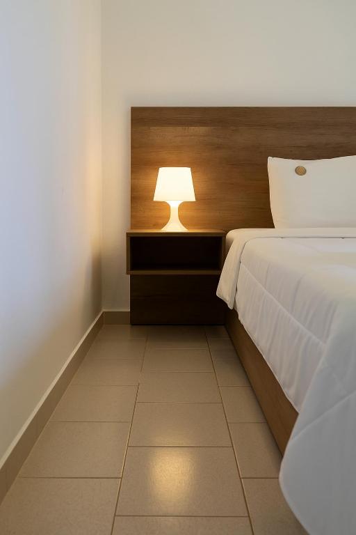 Postel nebo postele na pokoji v ubytování Mak Luxury Rooms