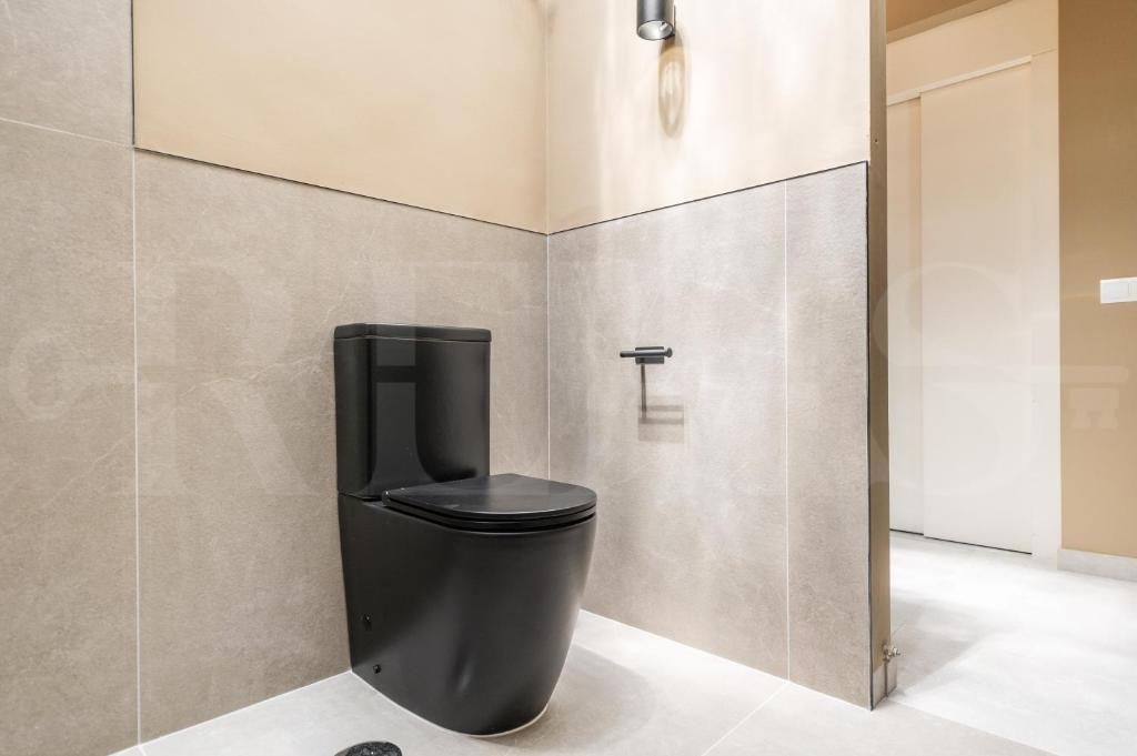 Łazienka w obiekcie Penthouse & private rooftop in the heart of Malaga by REMS