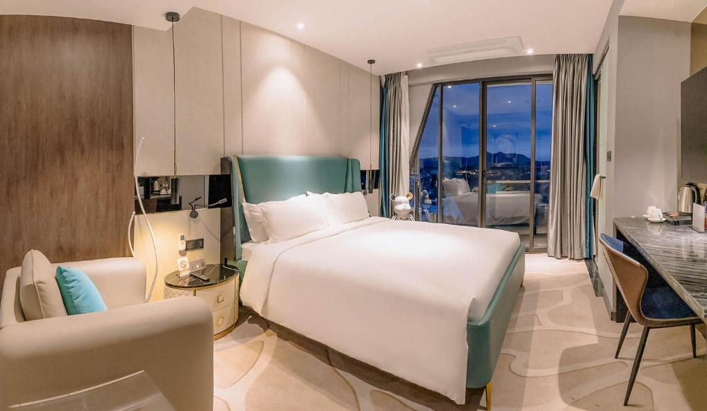 New Century Dalat Hotel - 9