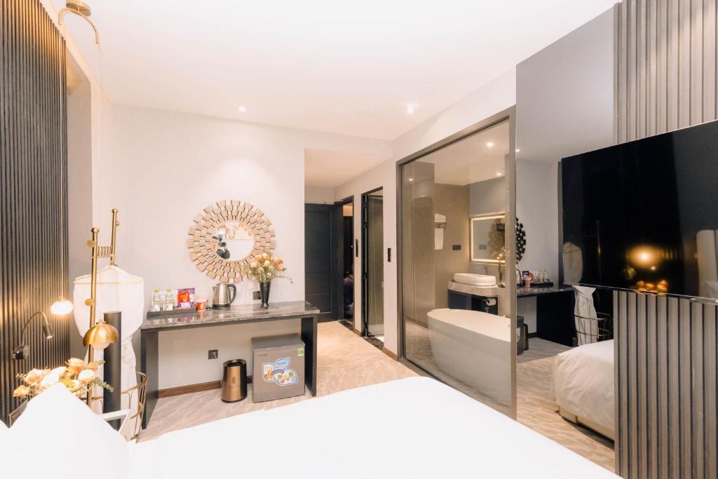 New Century Dalat Hotel - 13