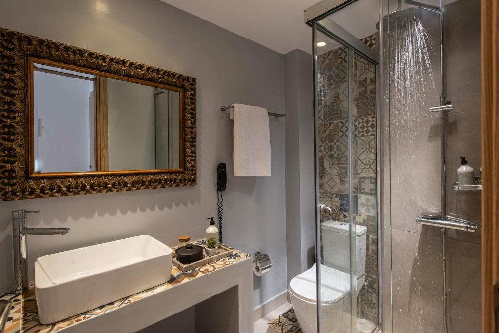 Serenity Spritz Boutique Hotel - Adults Only - 5