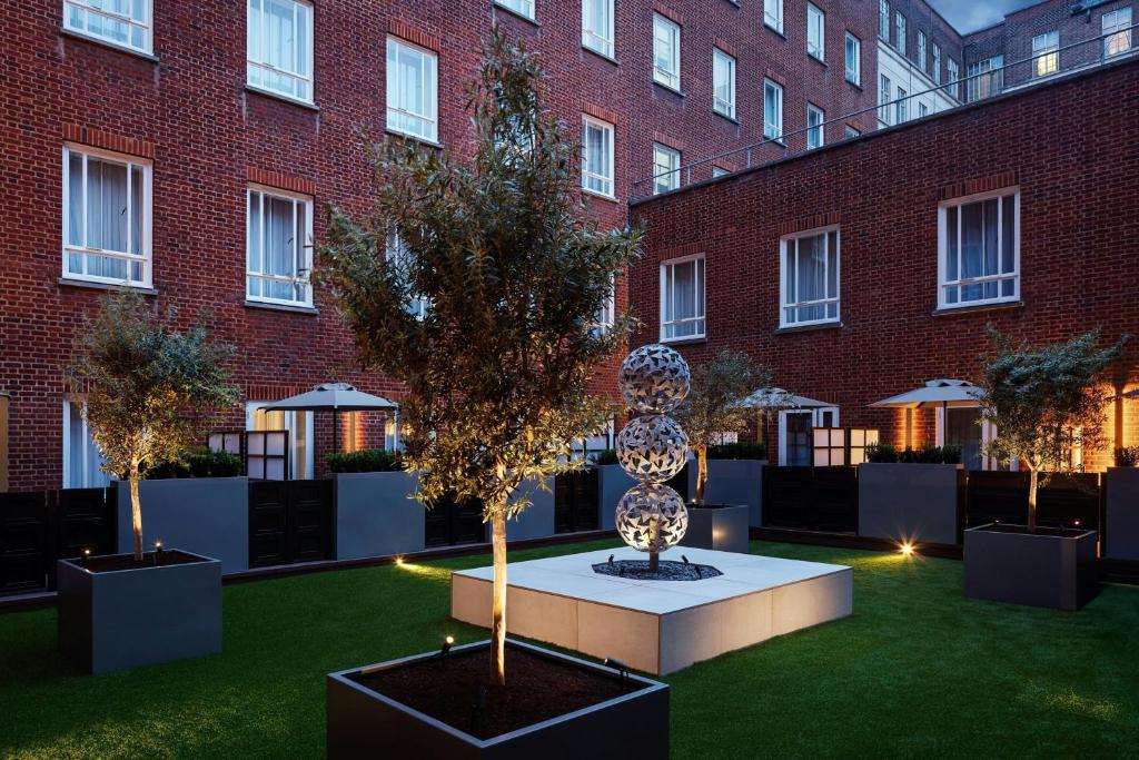 London Marriott Hotel Grosvenor Square - 