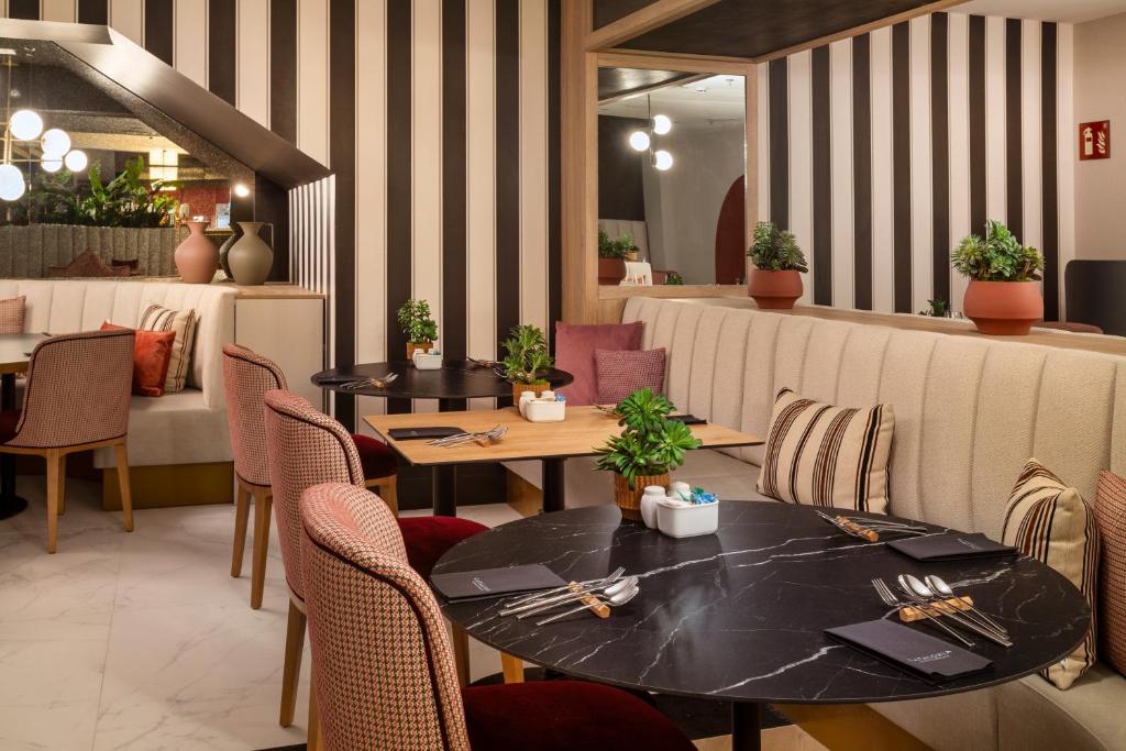 Catalonia Plaza España Hotel & Spa - Resim 24