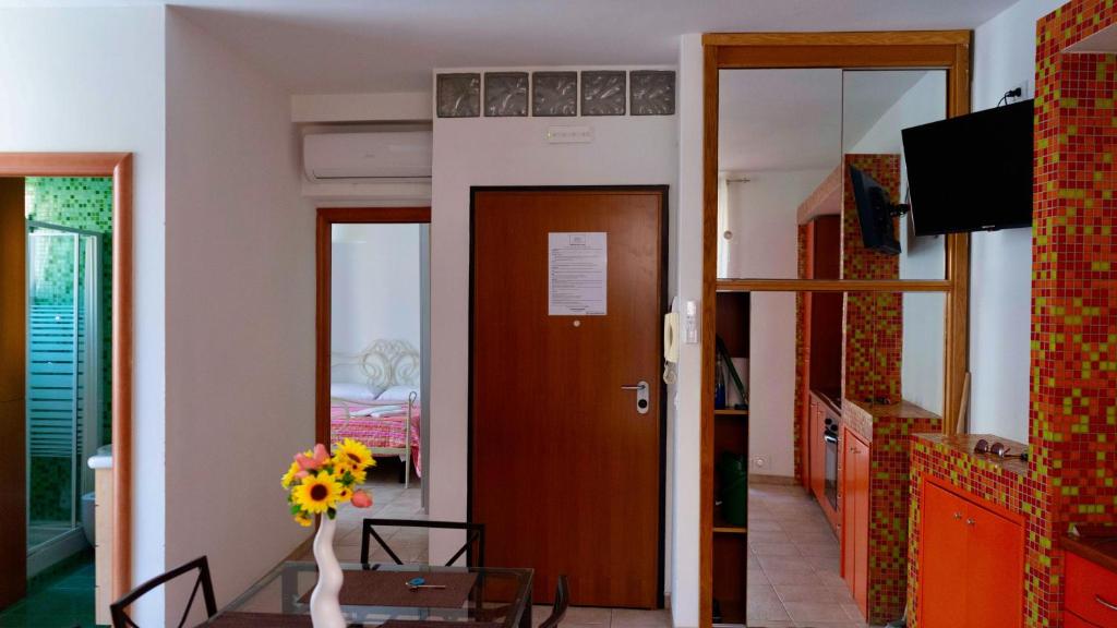 Et tv og/eller underholdning på MARCONI APARTMENTS