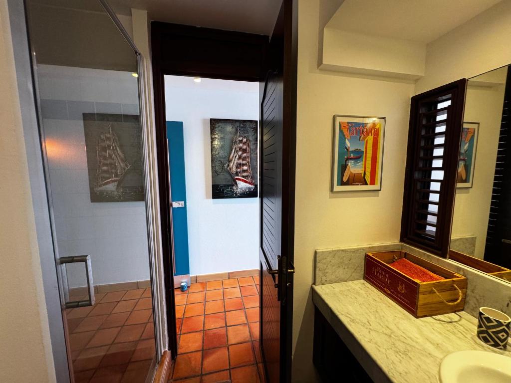 Fotografie z fotogalerie ubytování La Caravelle - Studio Lumineux Évasion en Bord de Mer v destinaci La Trinité