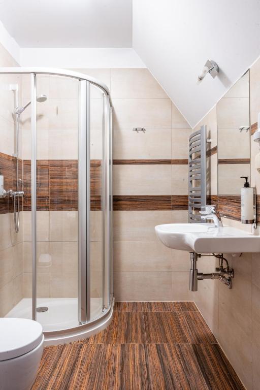 Hotel Willa Pod Skocznia - Resim 36