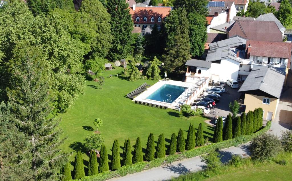 Bassein majutusasutuses Gartenhotel Kloepferkeller või selle lähedal