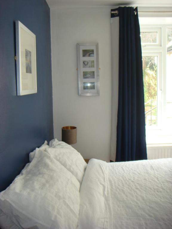 Salmon Leap Hotel photo