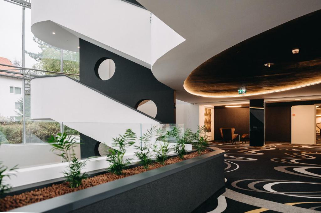 Zdjęcie z galerii obiektu Hotel Ózon & Luxury Villas w mieście Mátraháza